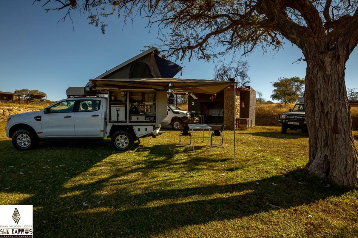 Daan Viljoen Game Lodge Windhoek Buitenkant foto