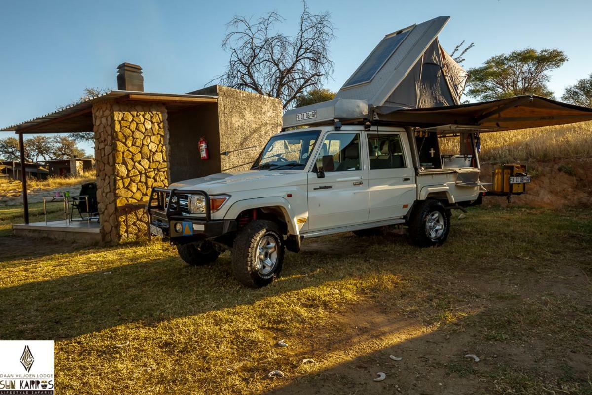 Daan Viljoen Game Lodge Windhoek Buitenkant foto